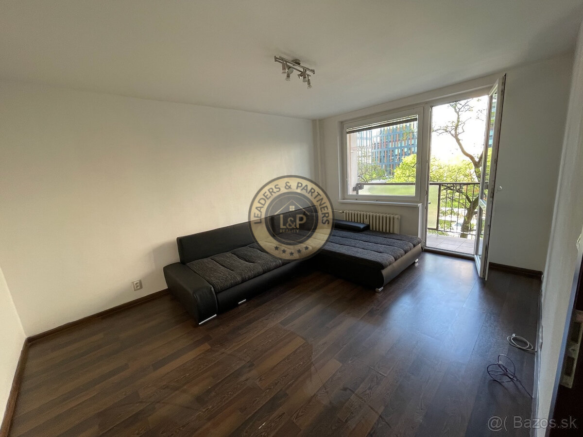 1,5 izbový byt-PALÁRIKOVA ul, Košice Juh, 44m2,loggia - 10