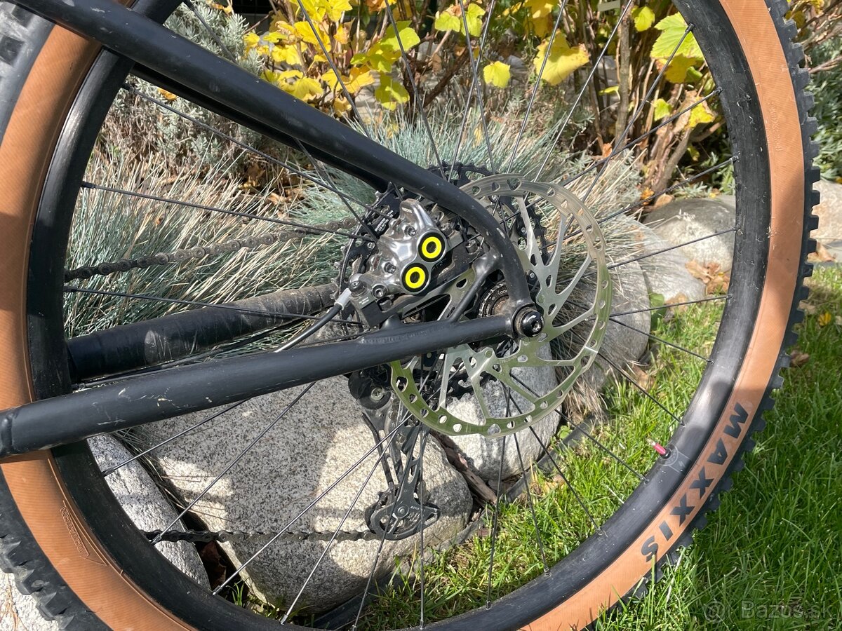 On One Hello Dave - 10