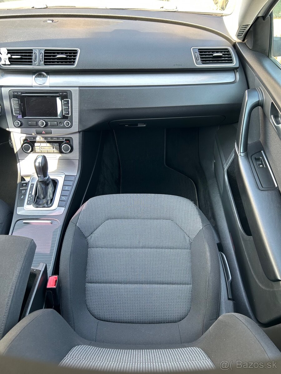 VW Passat B7 2.0 TDi DSG 103kW CR - 10
