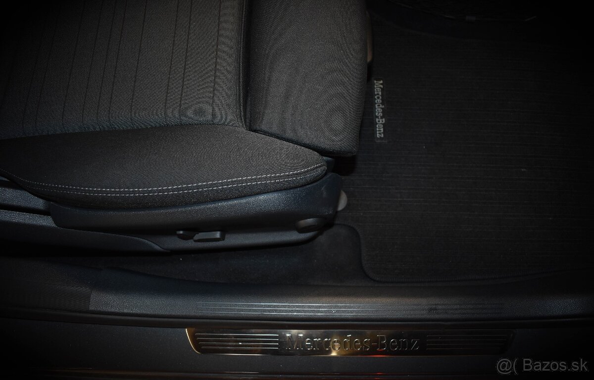 Mercedes C trieda 220 CDi Combi 143kw 9st. Automat - 10