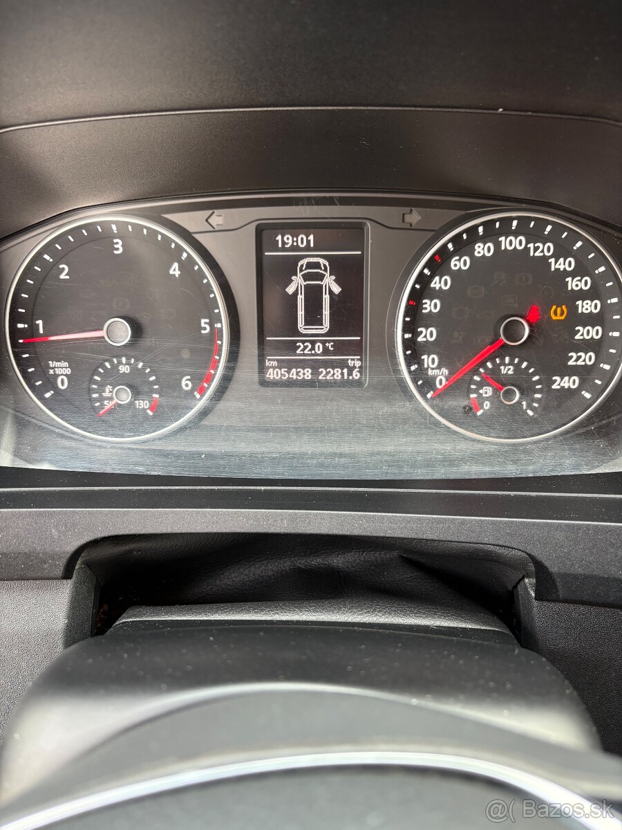 Vw Caravelle T6 - 10