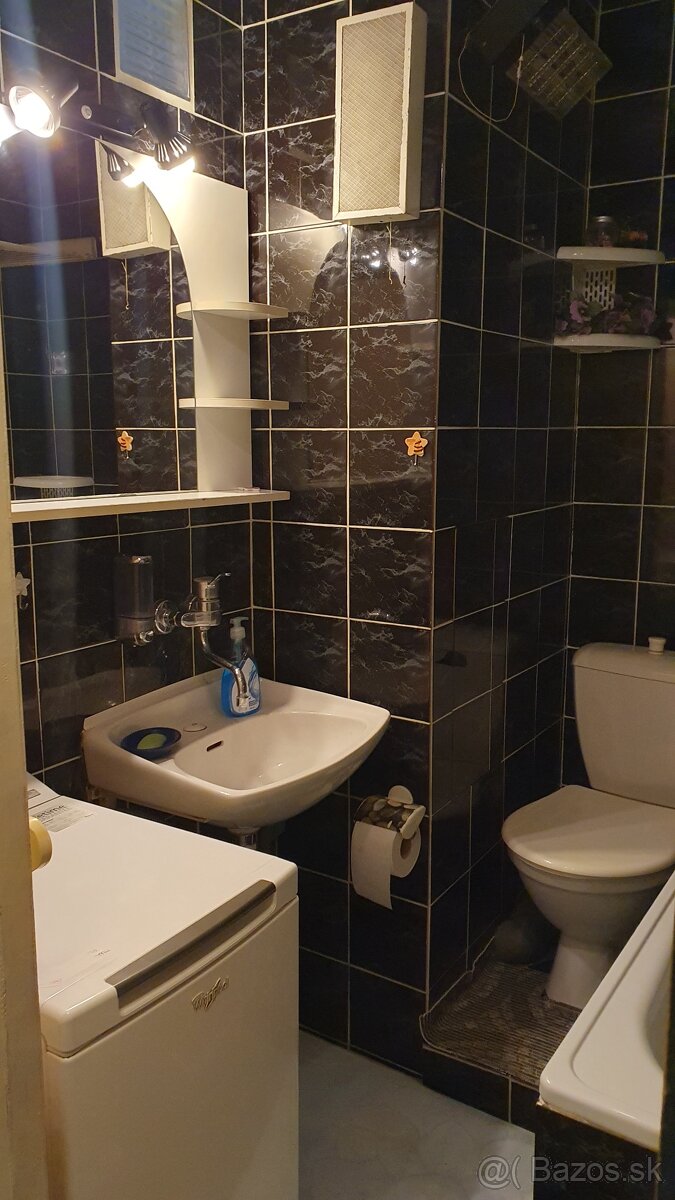 Prenájom 2-izbový byt Podháj BB - 10