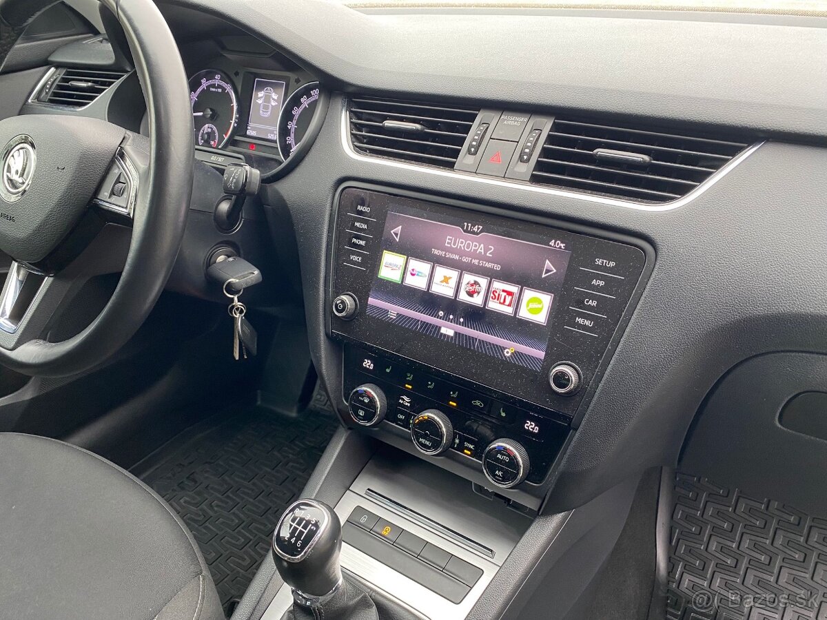 Skoda Octavia III 2020 - 10