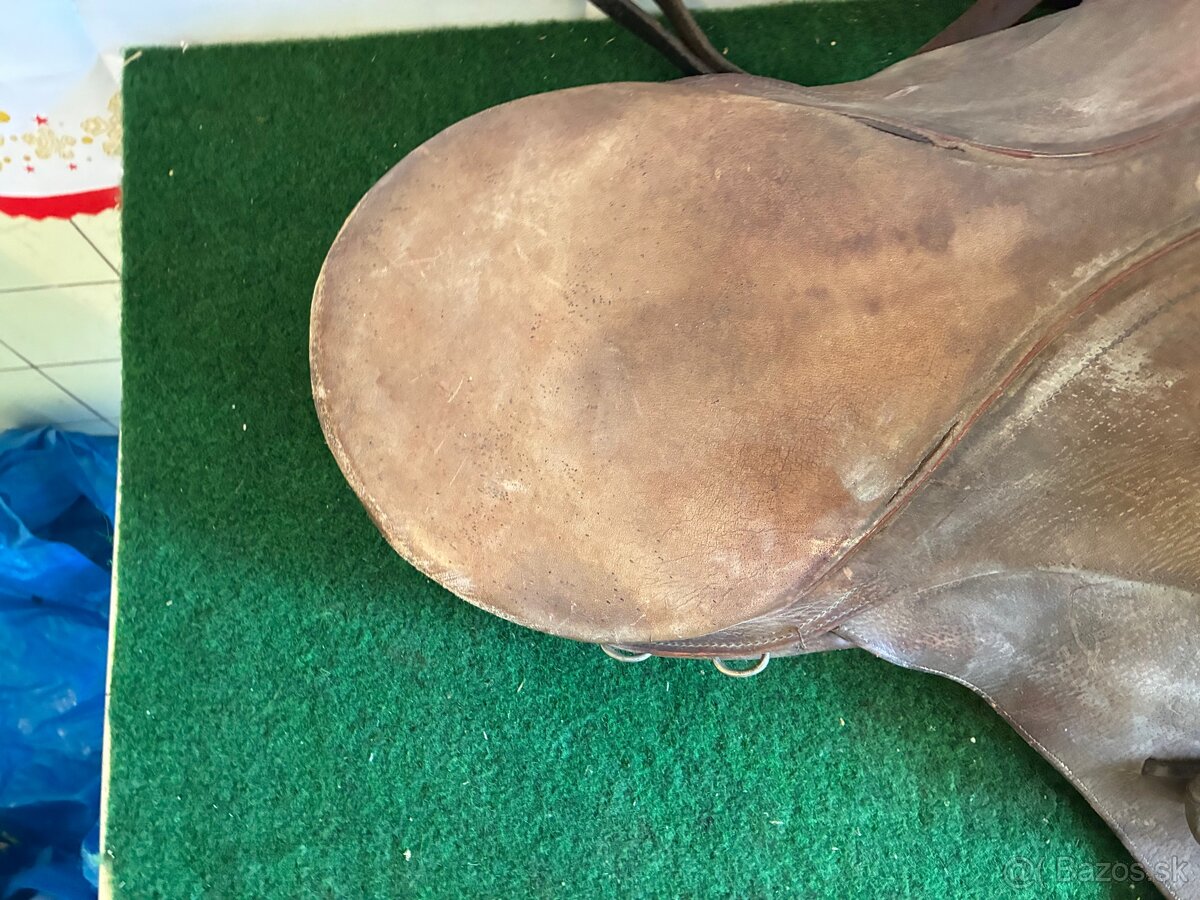 Staré jazdecké sedlo - 10