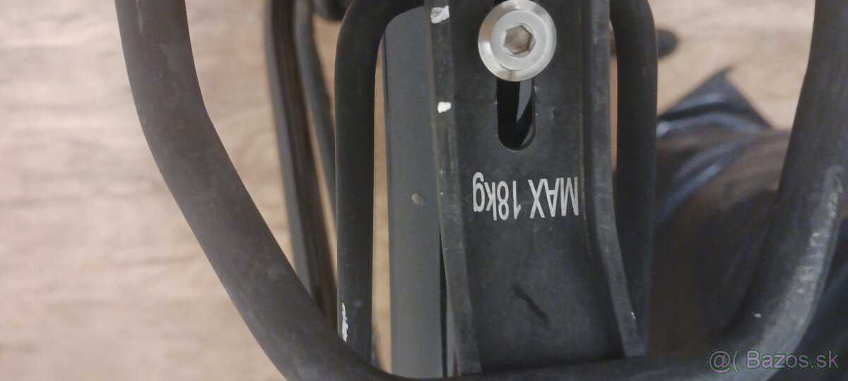 Trekingový elektrobicykel značky AGOGS Gust - 10