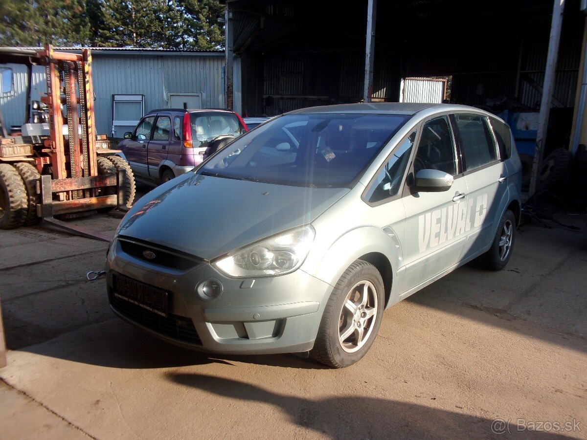 FORD S-MAX 2,0TDCI 120KW r v 2012 + 2008 - 10