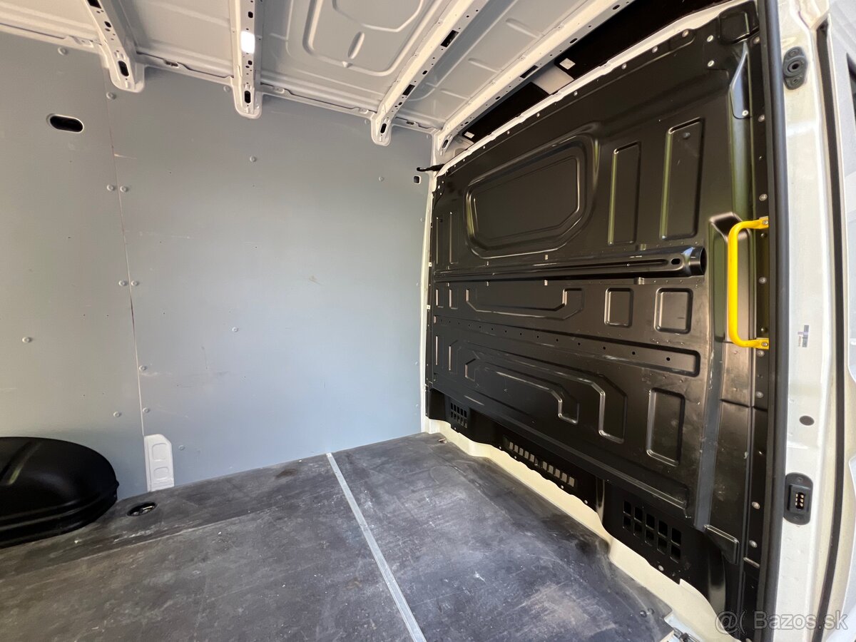 Volkswagen Crafter Dodávka 35 2.0 BiTDI L3H2 - 10