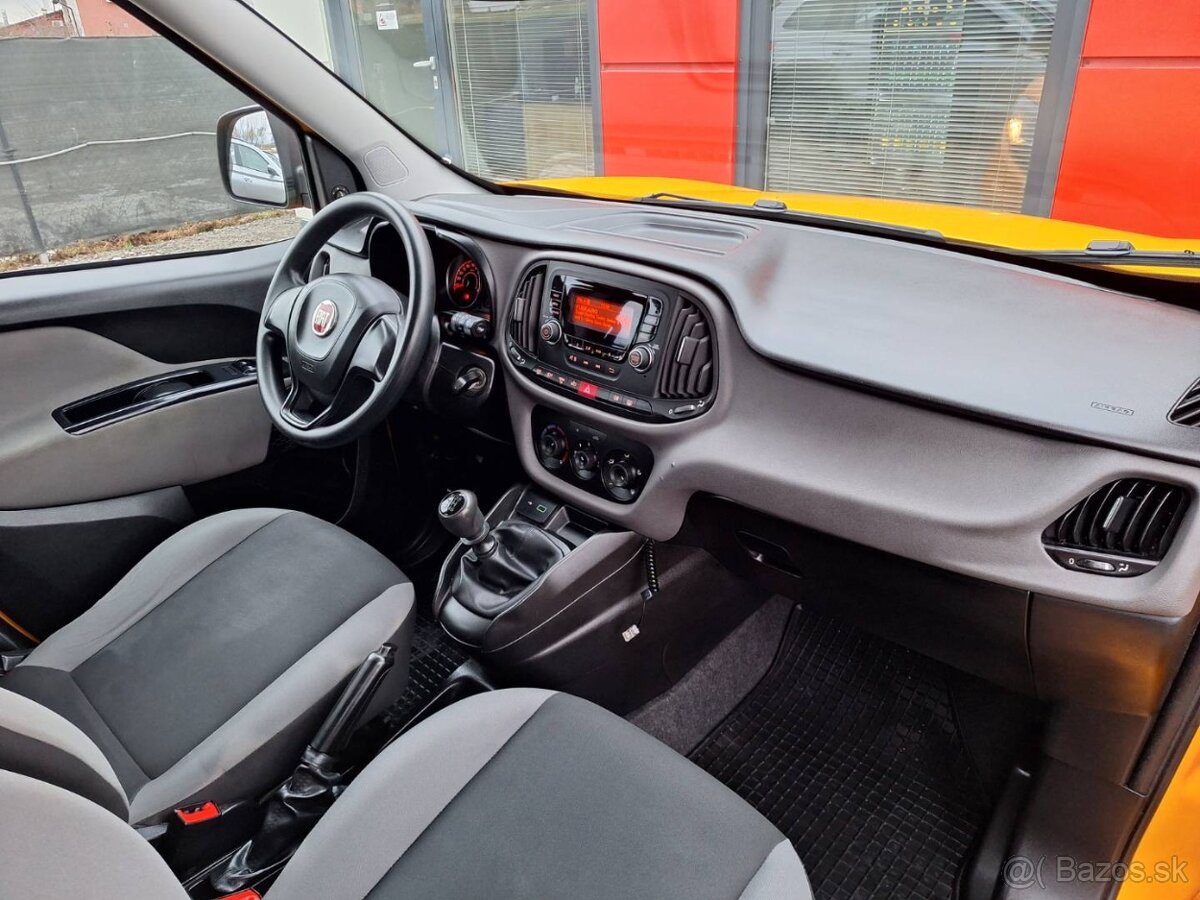 Fiat Dobló Cargo Combi 1.4 T-Jet Plus, 48 360km, SR - 10