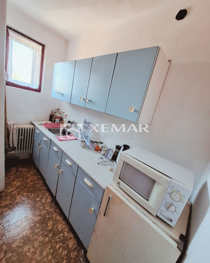 Predaj domu 2-izbové jednotky na dvoch poschodiach v Dúbr... - 10