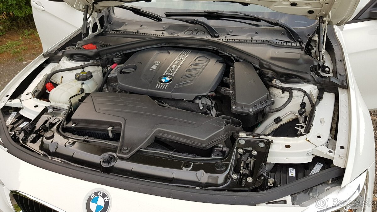 PREVERENÉ - BMW 320d Xdrive 4x4,individual,panoráma - 10