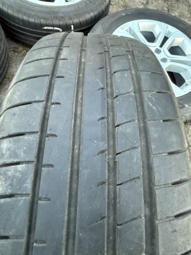 R18 ORIG.ALU LETNÍ KOLA EVOQUE DISCOVERY 235/60/18 - 10