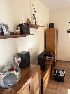 Prenájmem 1 izbový byt. - 10