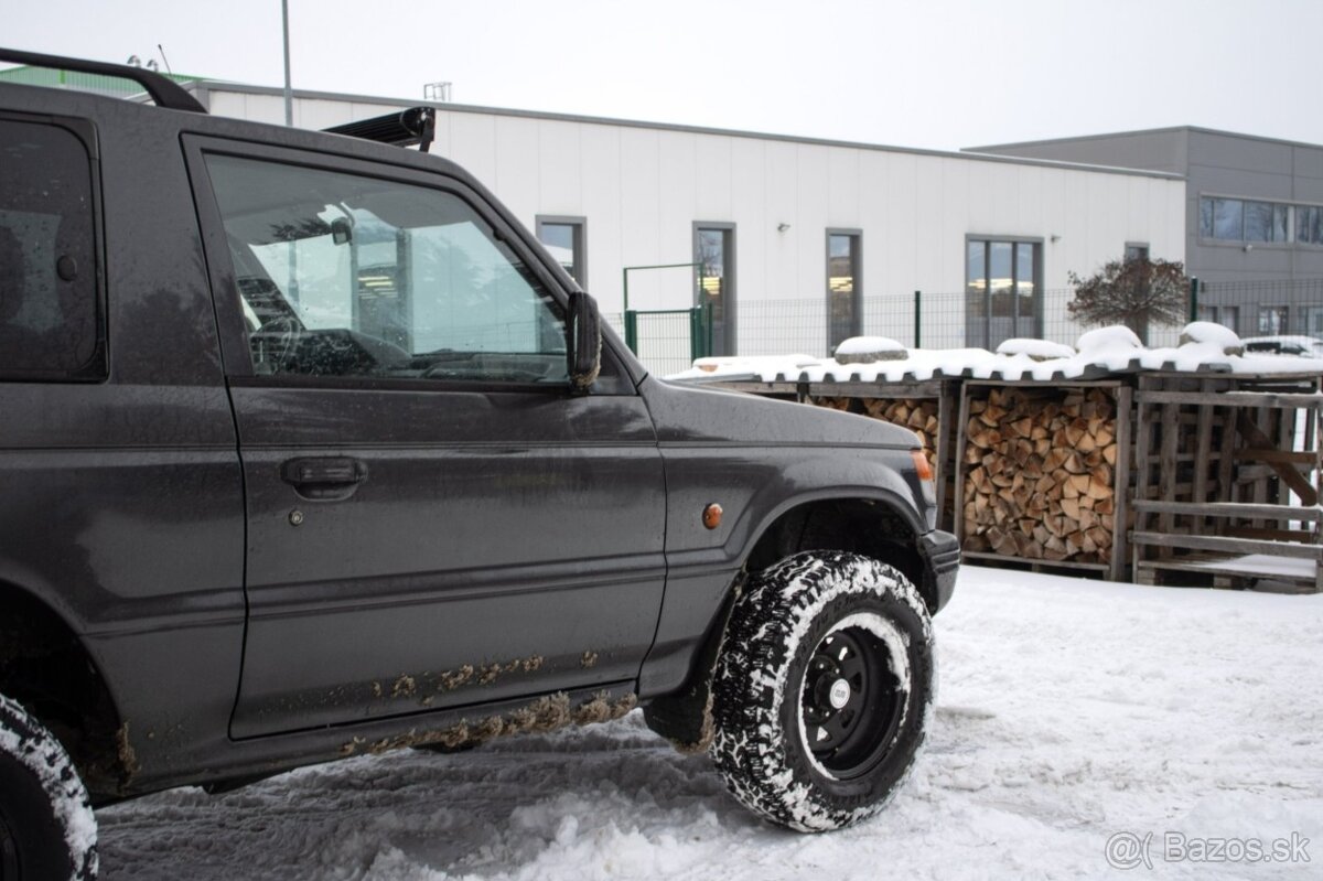 Mitshubishi Pajero 2.5 TD, 73kW - 10