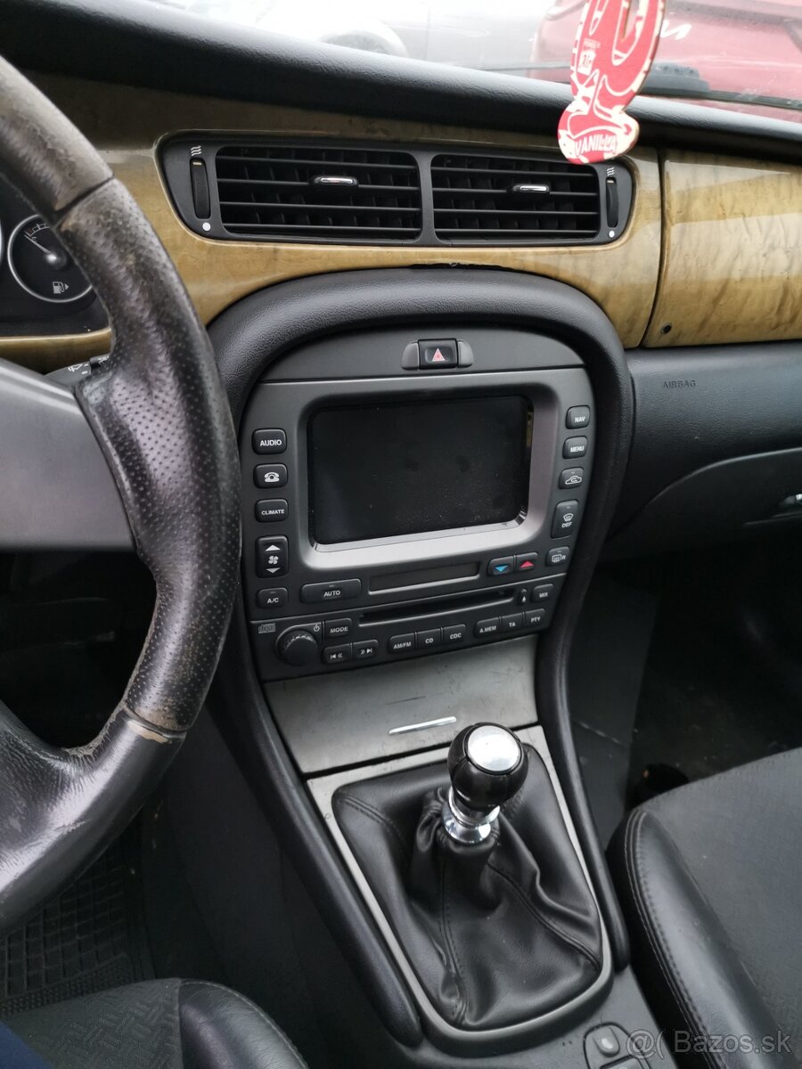 Jaguar x type 2.0 diesel - 10