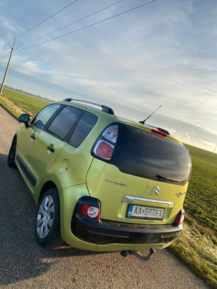 Citroën c3 Picasso 1.4 vti 70 kW s tažným zariadením - 10