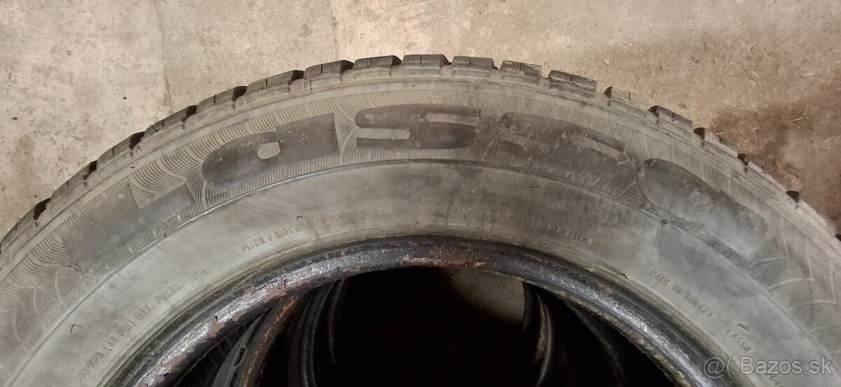 Kleber Krisalp + Lassa Snoways II 165/70 R14 - 10