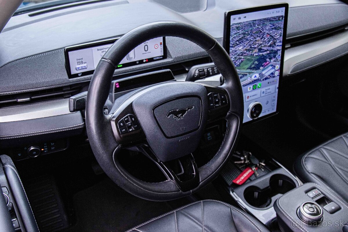 Ford Mustang Mach-E / ODPOČET - 10