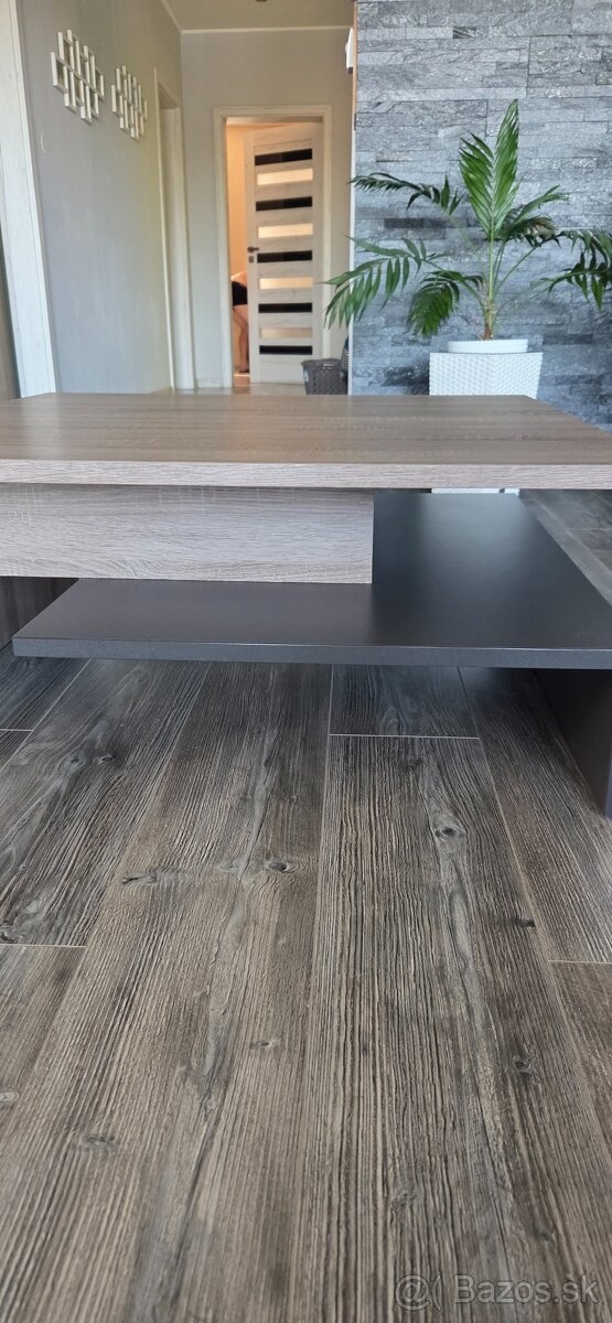 Konferenčny stolik - 10