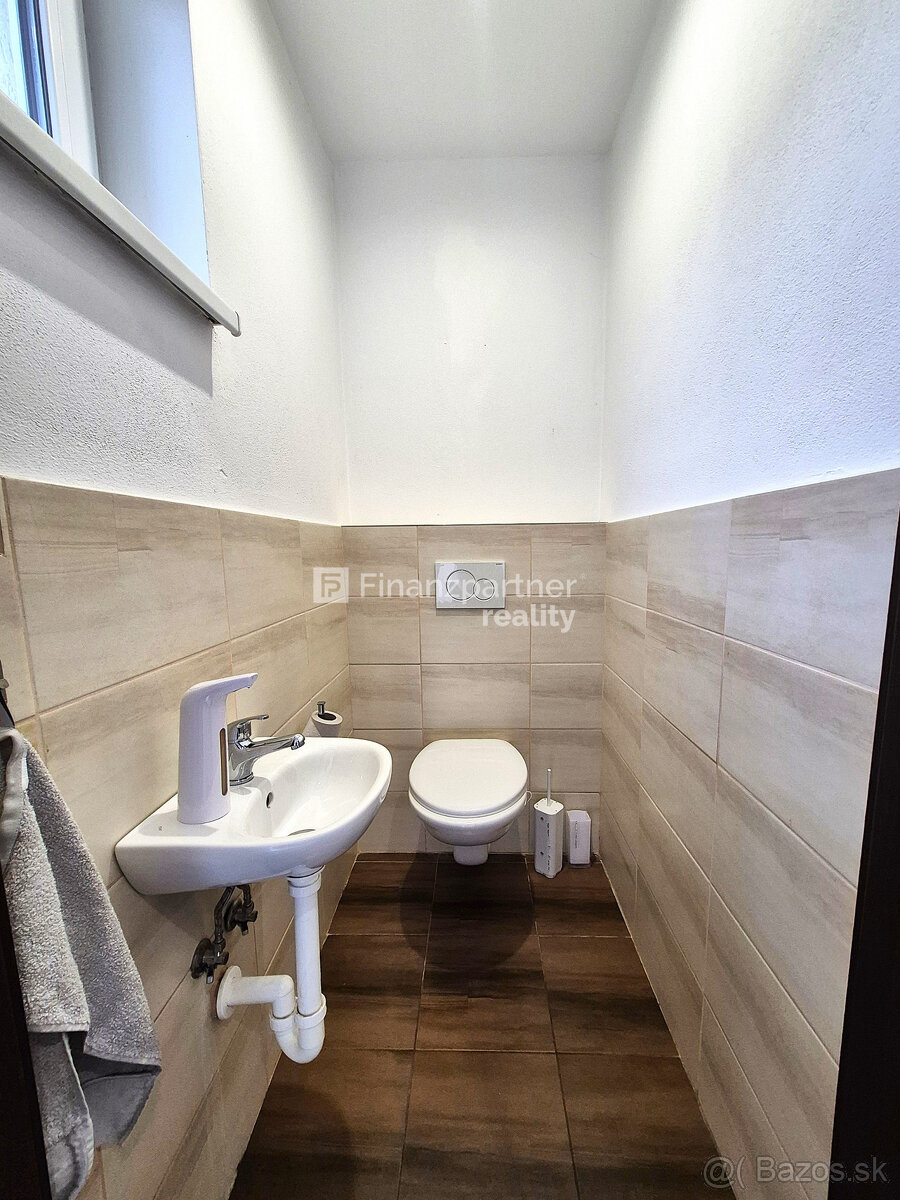 Moderný 3 izbový dom s bazénom vo Veľkom Blahove - 10