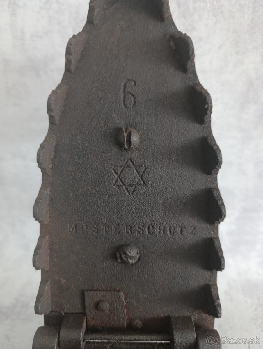 Stará atypická žehůlička DRAK do sbírky. S hvězdou - 10