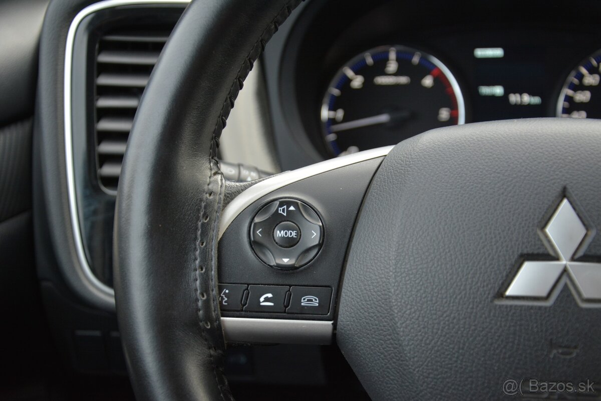 Mitsubishi Outlander 2.20 SR. voz, 7miestne - 10