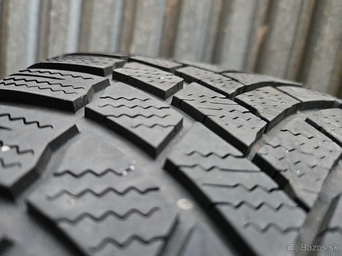 2 ks zimné pneu Bridgestone Blizzak LM005 - 235/55 r18 104H - 10