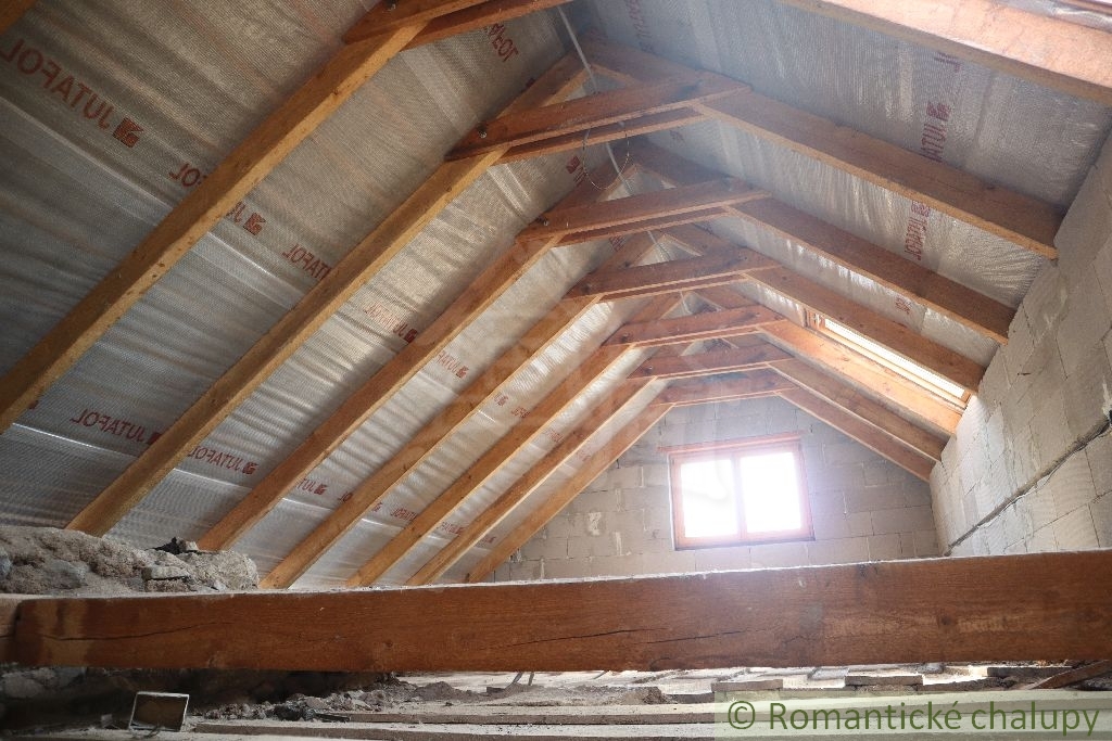 NOVÁ CENA Dom/chalupa v príjemnom prostredí na okraji obc - 10