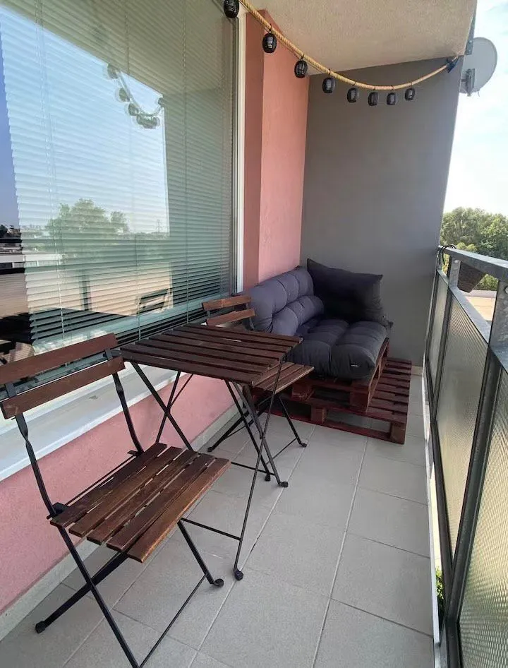 Na prenajom 2 izbovy byt - 10