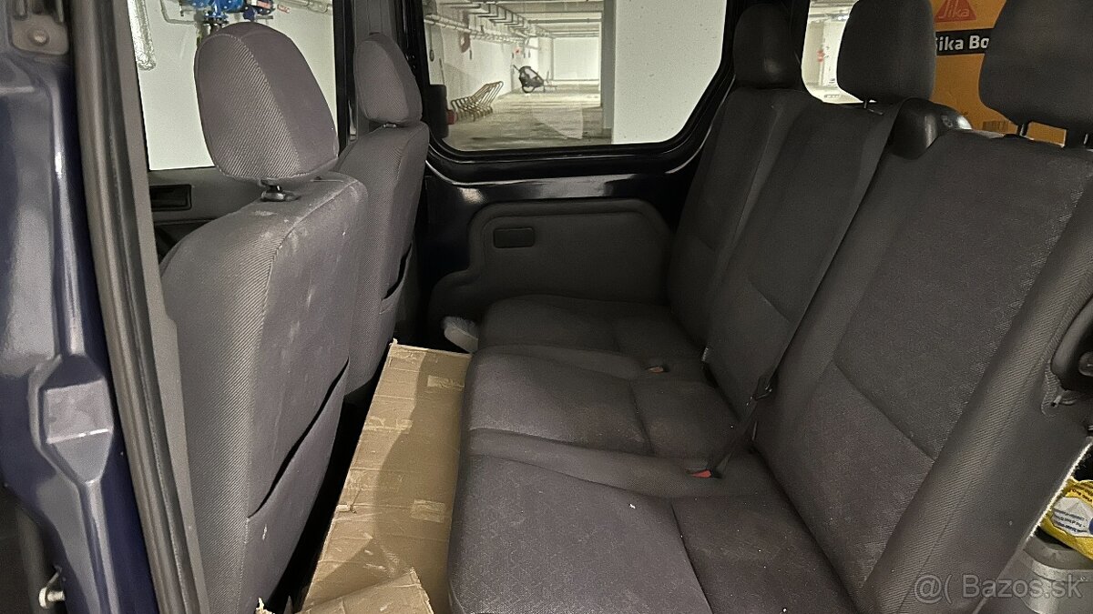 FORD TOURNEO CONNECT 1.8 TDCI - 10