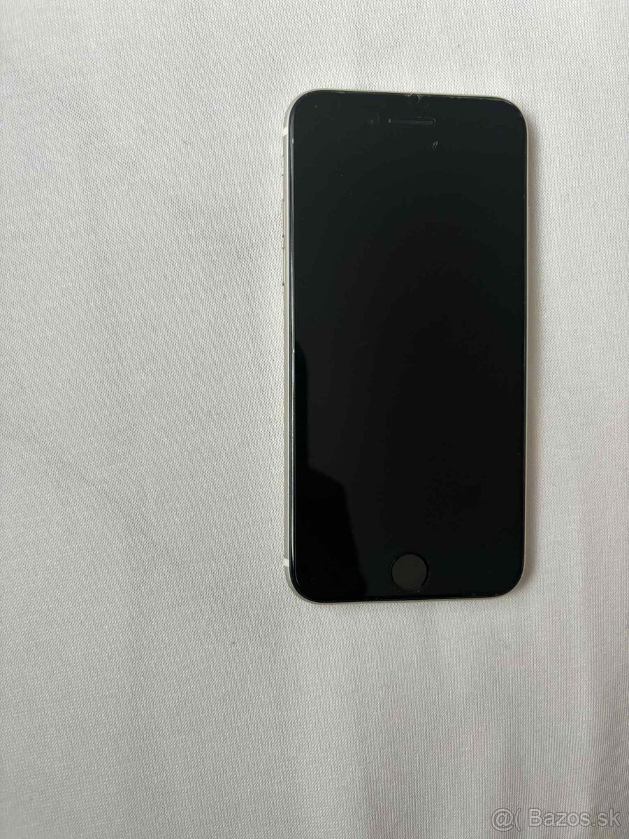 iPhone SE 2022 - 10