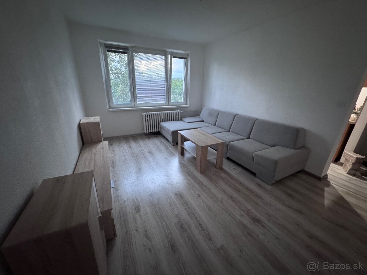 Prenajmem 2i. byt - 10