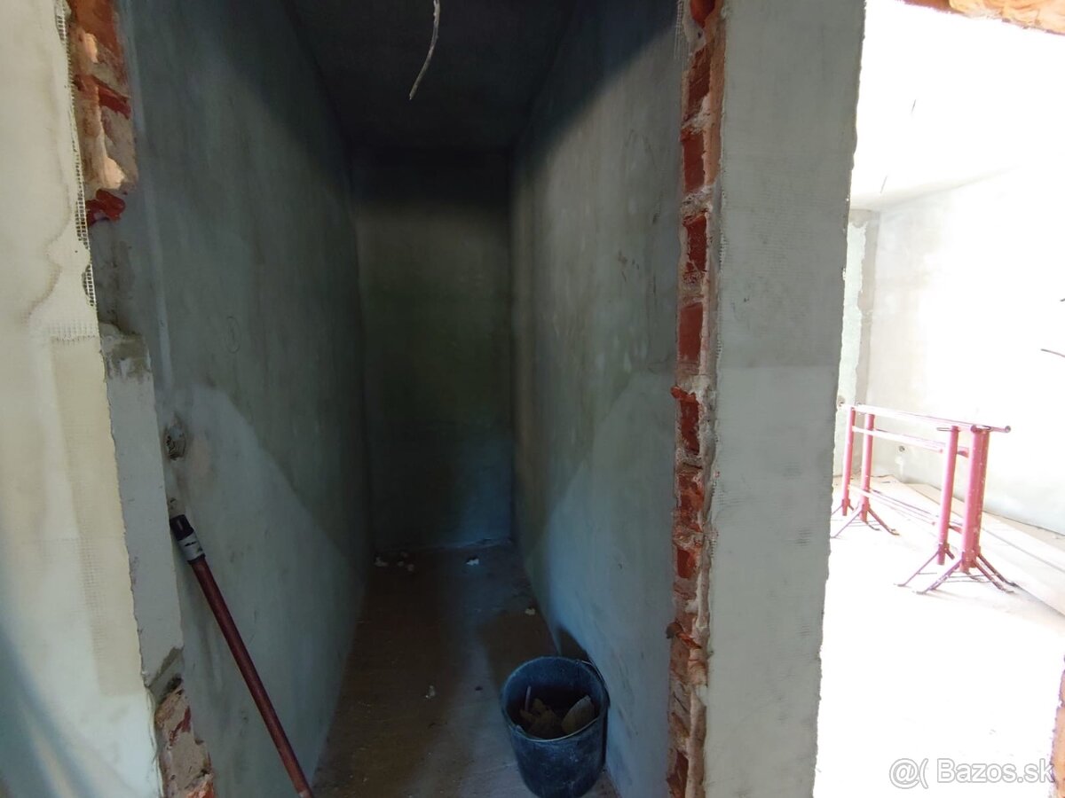 Predávam 3 - Izbový byt na prízemí | Nitra, Zobor - 10