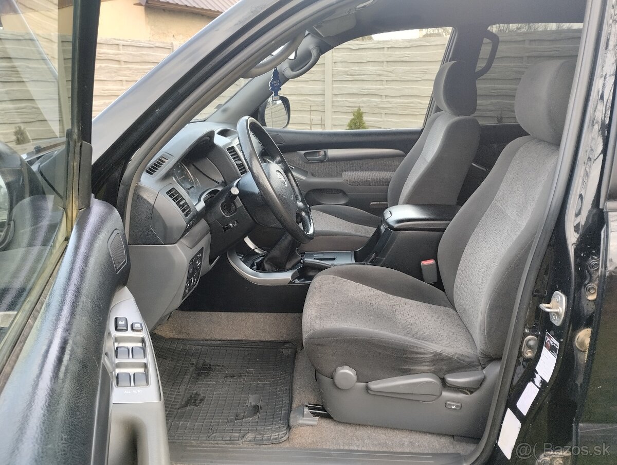 TOYOTA LAND CRUISER 3.0 D-4D 120kw/163ps - 10