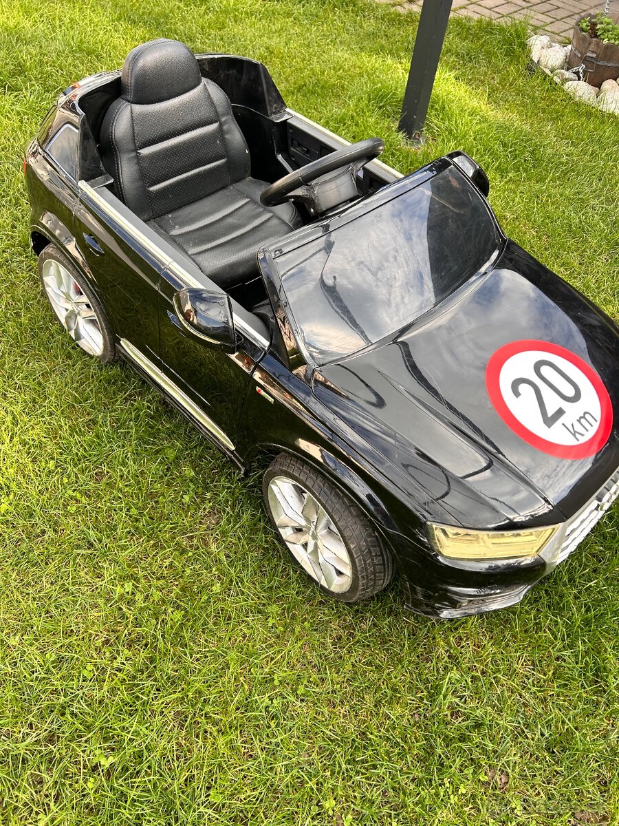 Elektrické autíčko Audi - 10