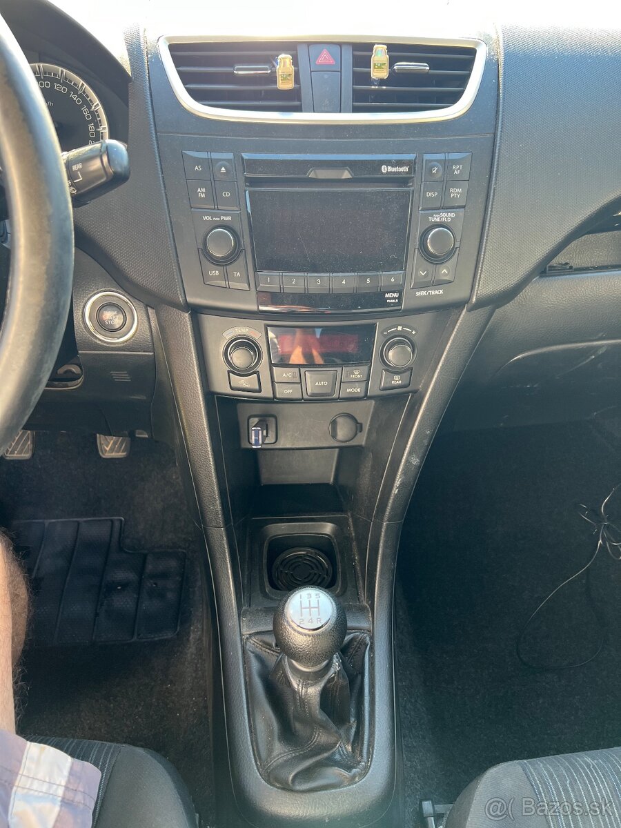 ZEDER - Suzuki swift 2014 1.2 69 kw - 10