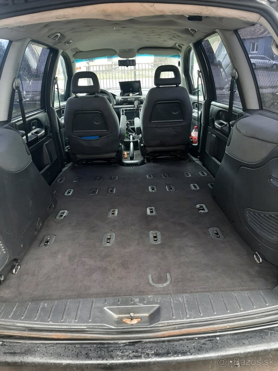 Predám Ford Galaxy 1.9 TDI 85kw - 10