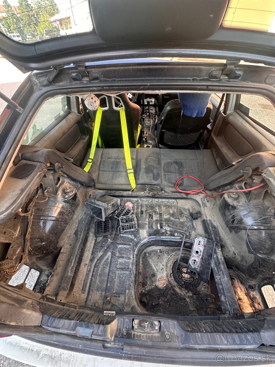 BMW E36 Compact 2.8 - 10