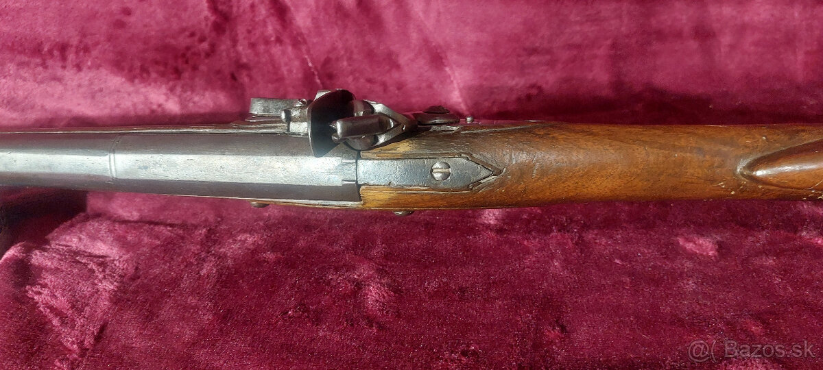 KRESADLOVÁ PUŠKA - 10
