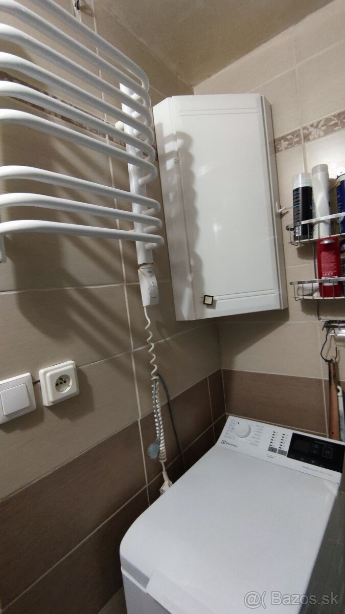 4 izbový byt s piatimi loggiami Zvolen Zlatý Potok - 10