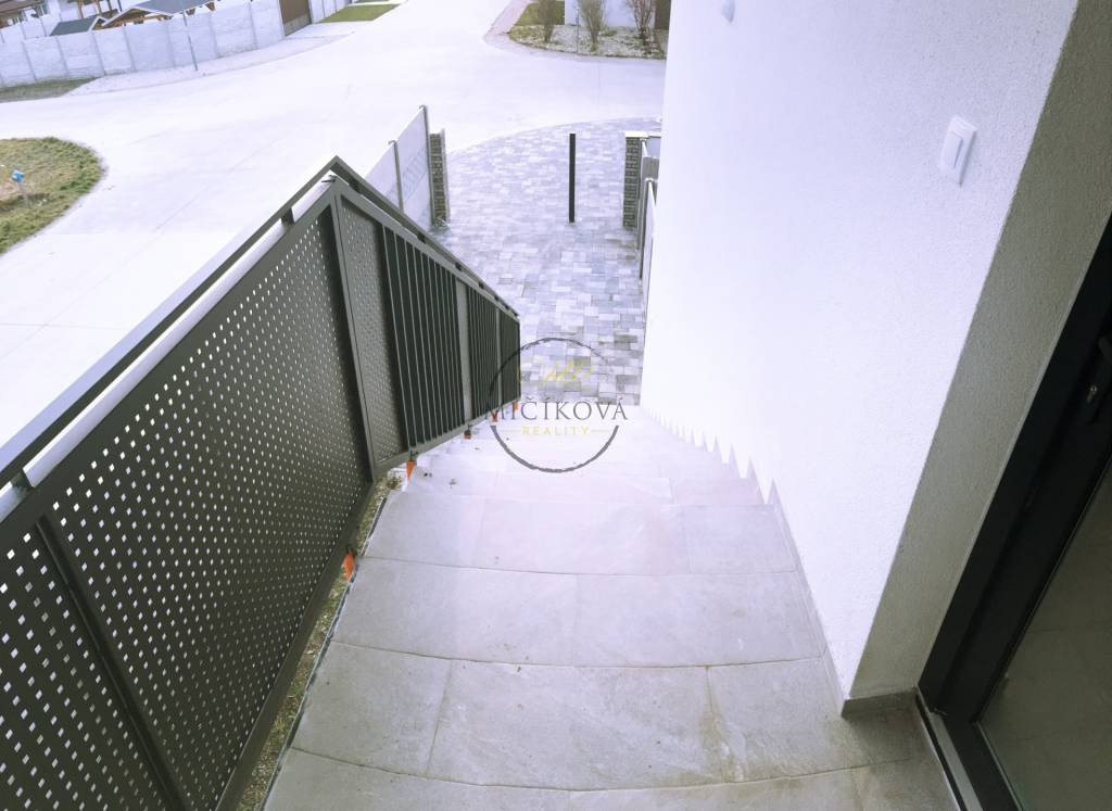 3 izbový byt POSCHODIE Ekoosada Veľké Úľany + 2x parkovanie - 10