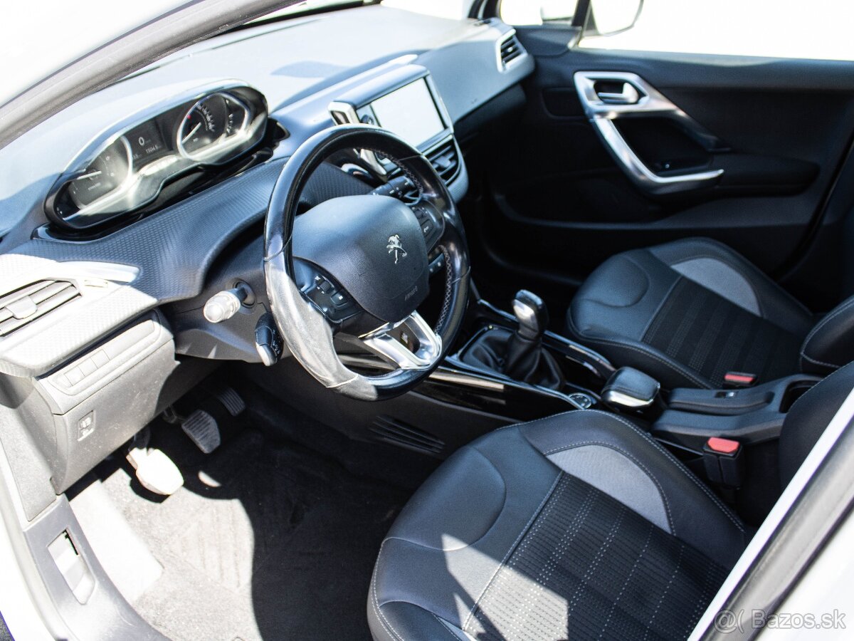 Peugeot 2008 1.6 BlueHDi 100 Allure - 10