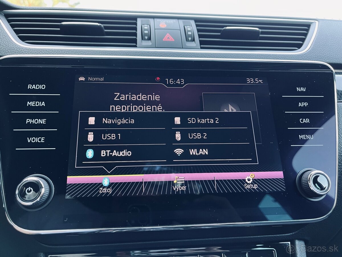 Škoda Superb Combi 2.0TDi DSG Sportline - 10