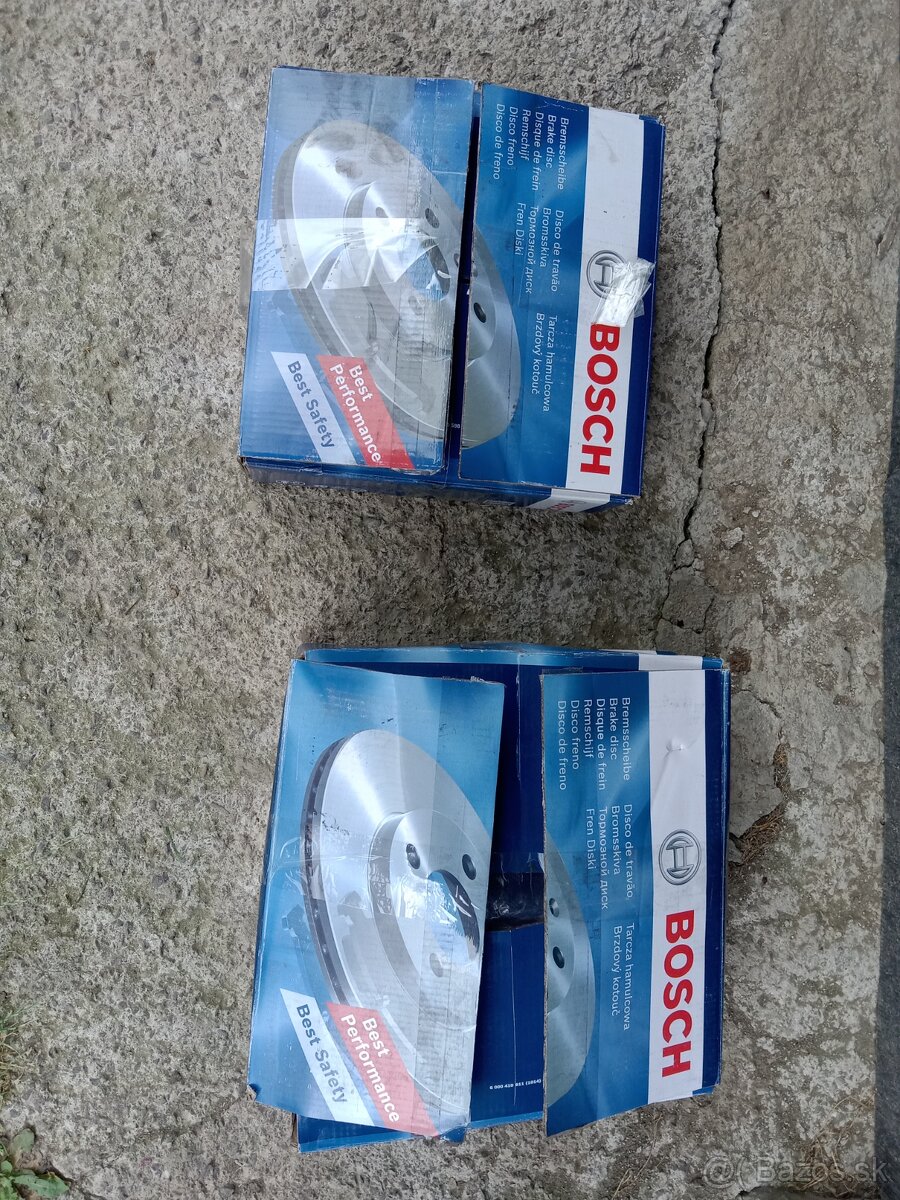 Rozpredám golf 4 1.9tdi 66kw r.v.2001 - 10