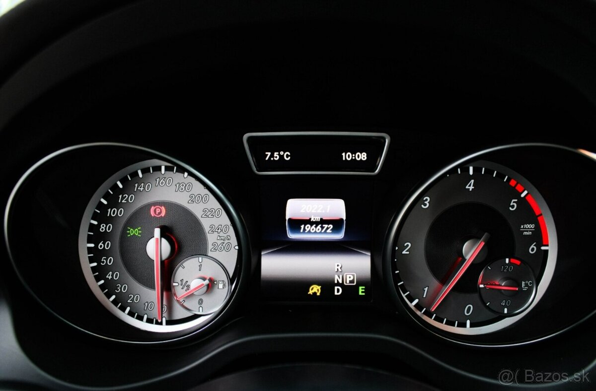 Mercedes-Benz GLA 220d 4MATIC AMG - Line - 10