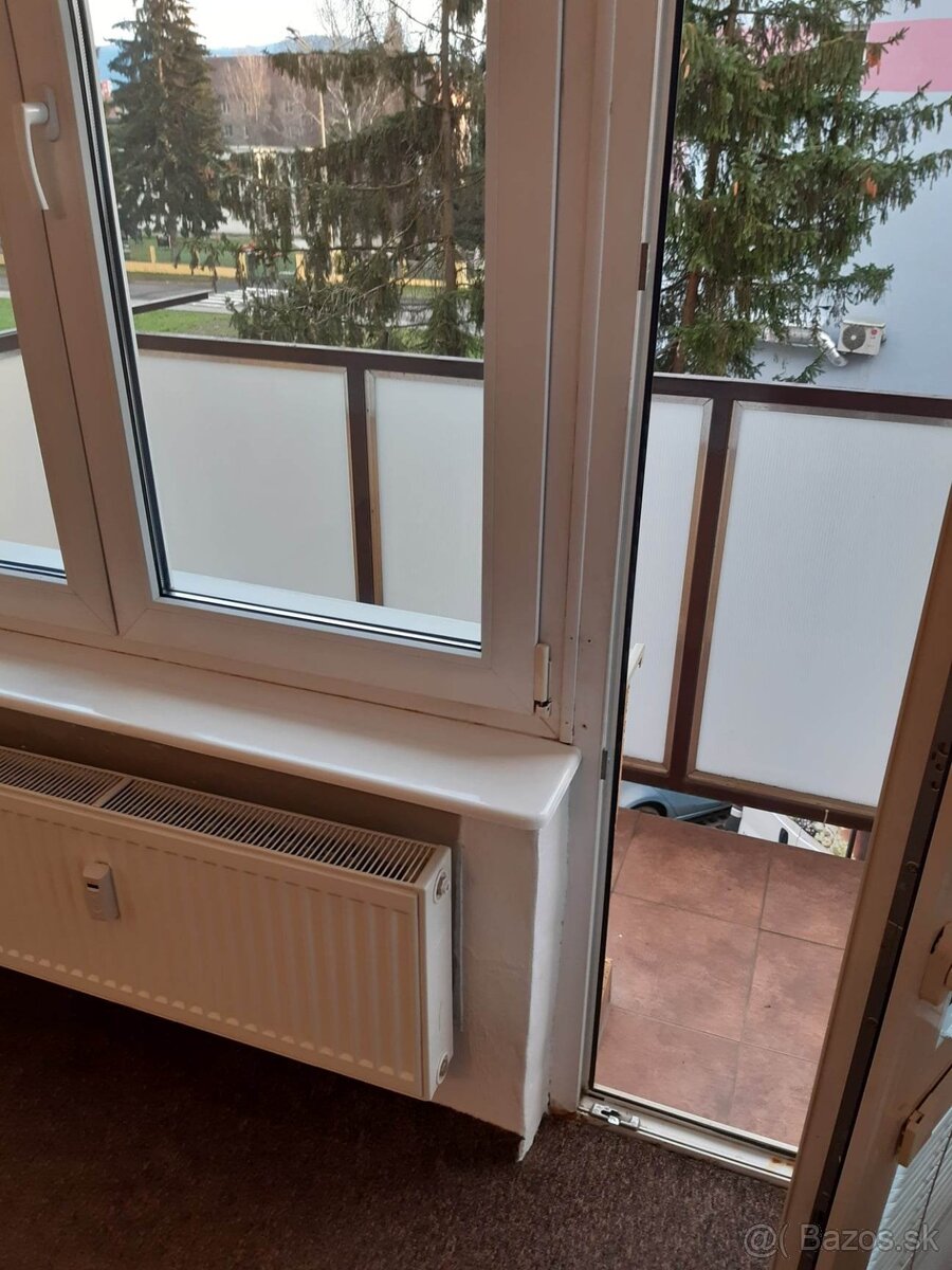 2 izbový byt Humenné - prenájom - 10