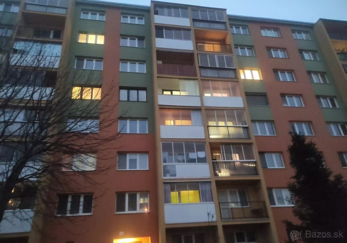 Izba s Balkonon 4p. Sokolovská Ulica, Terasa - 10