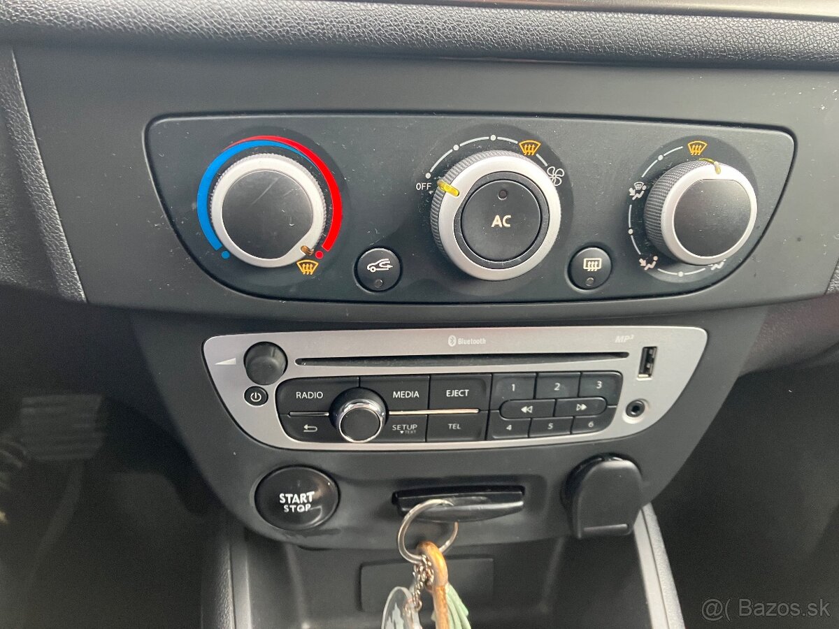 Renault Megane combi 1,5dci, rok 2014 - 10