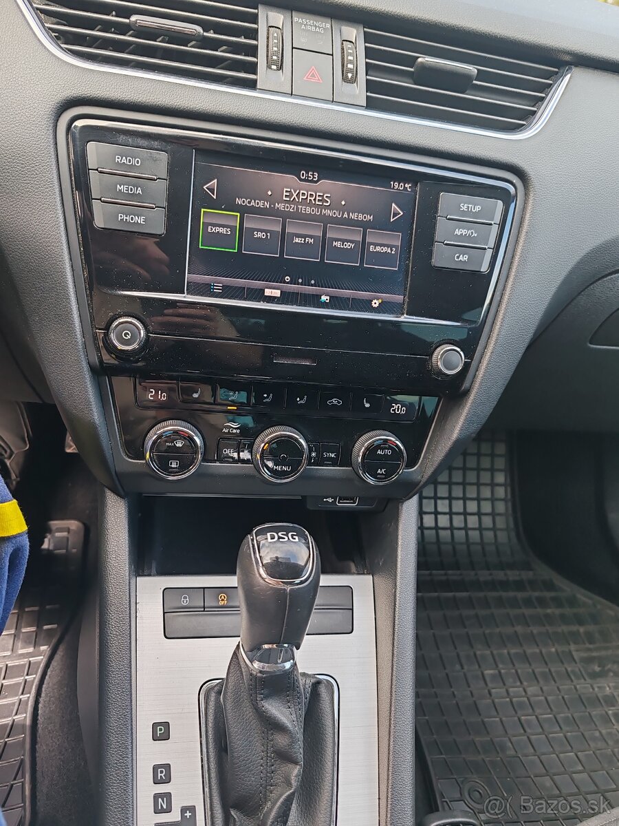 Škoda octavia dsg - 10