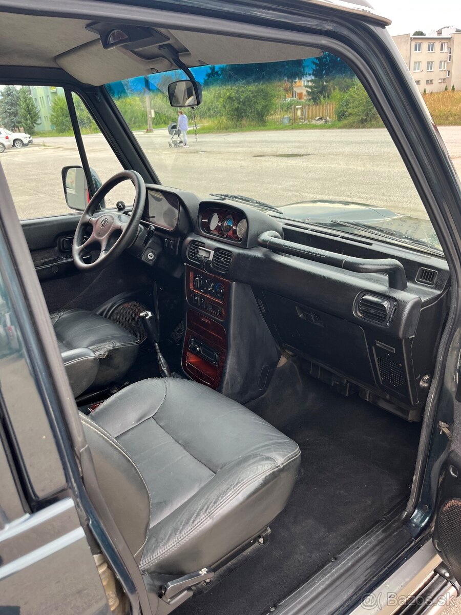 Hyundai Galloper 2.5 TDI 85kW = Ťažne, 7 Miestne = - 10