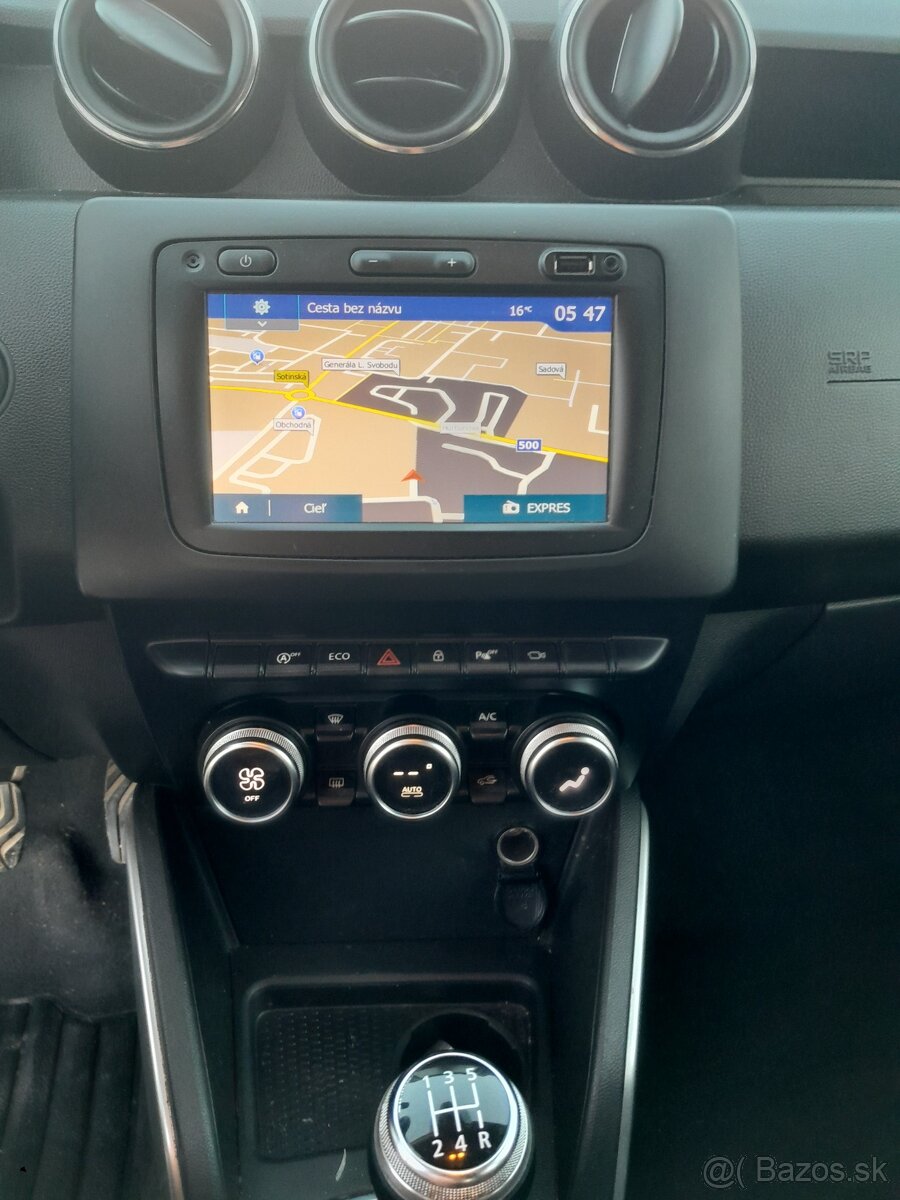 Dacia Duster 1.6 - 10